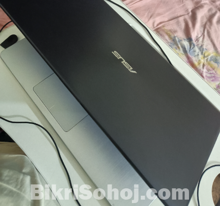 Asus